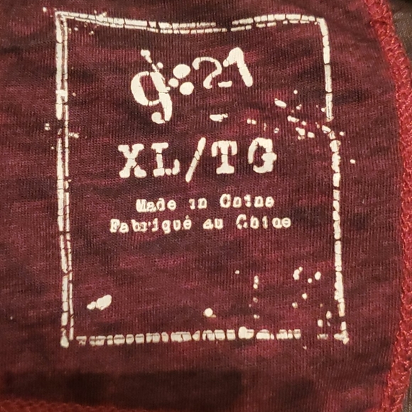 Men's shirt - Picture 1 of 2